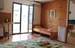 Trokrevetni studio apartmani sa terasom - max 3 osobe u Vila Mare Budva, privatni smeštaj u mestu Budva, Crna Gora